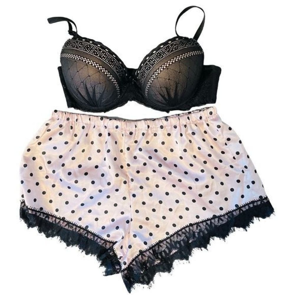 NEW Jezebel Plunge Push-up Black Lace‎ Bra SZ 34C FREE Matching Sleep Shorts